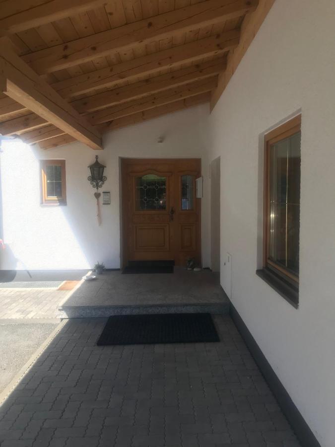 Landhaus Mitteregger Kaprun Exterior photo